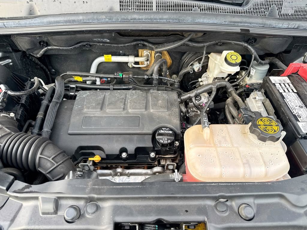 Used 2021 Buick Encore Preferred image 28