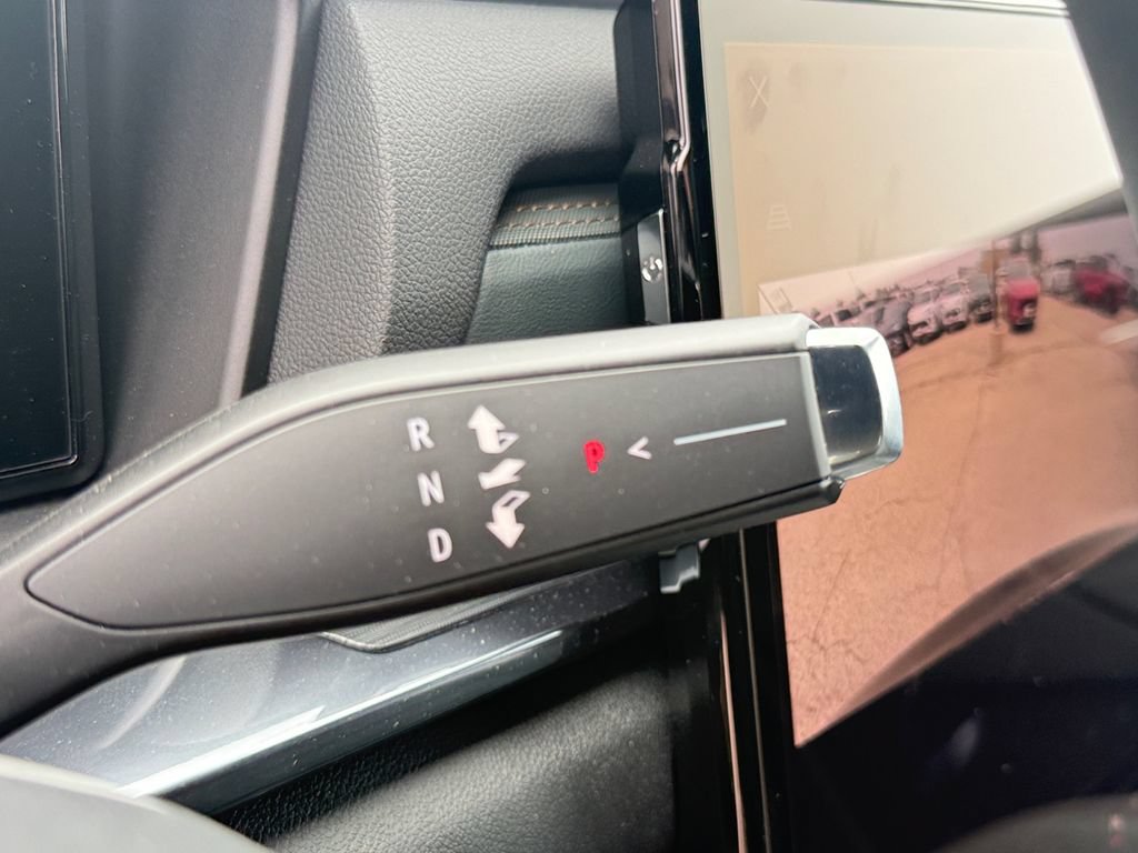 New 2026 GMC Terrain AT4 AWD/4WD image 31