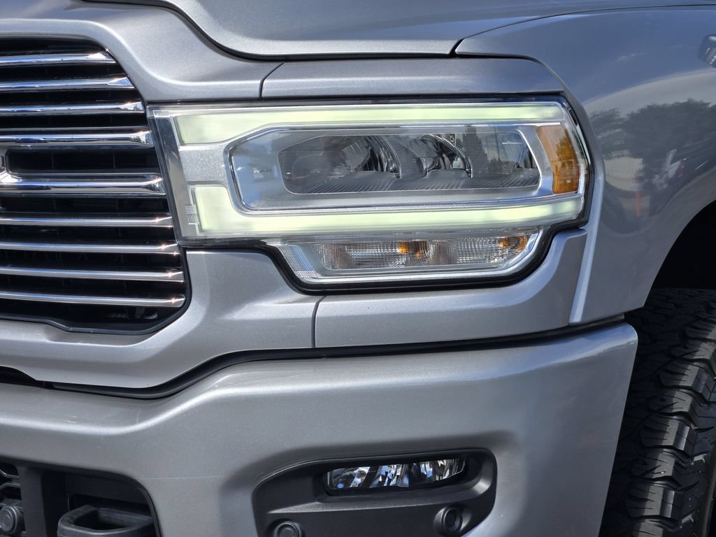 Used 2023 RAM 2500 Laramie AWD/4WD image 5
