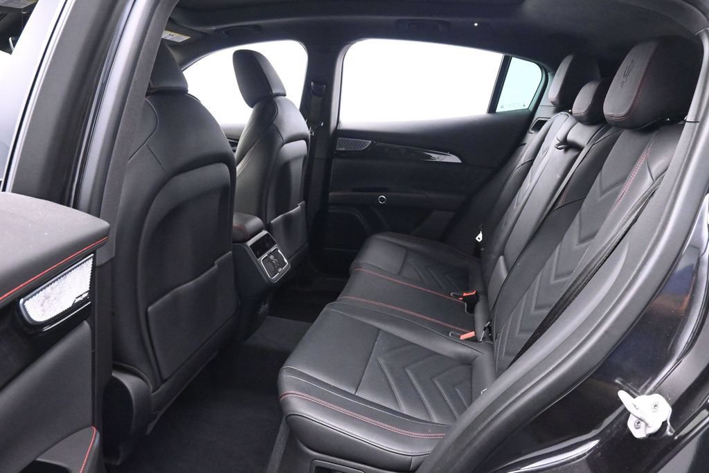 Used 2023 Maserati Grecale Modena AWD/4WD image 18