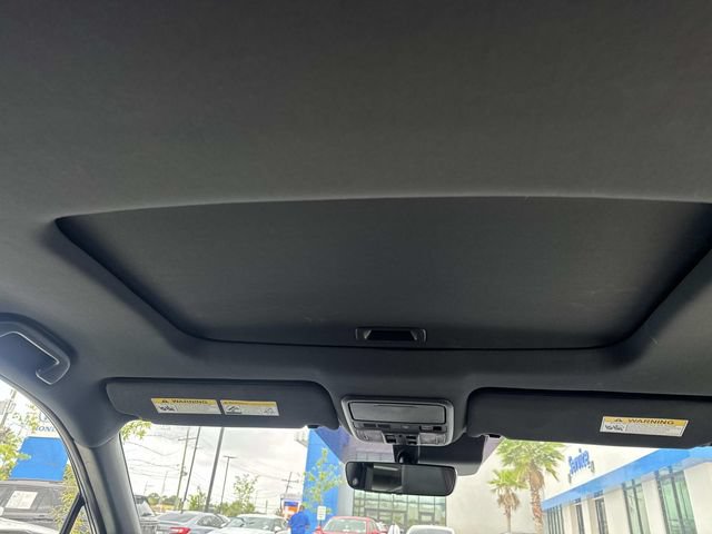 Certified 2025 Honda Passport Black Edition image 10