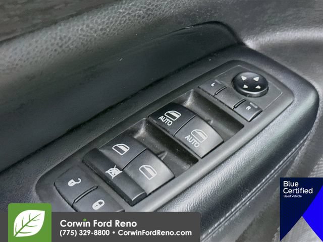 Used 2018 Jeep Grand Cherokee Altitude AWD/4WD image 22
