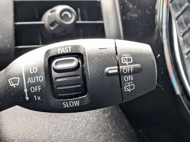 Used 2018 MINI Cooper 4-Door Hardtop image 11