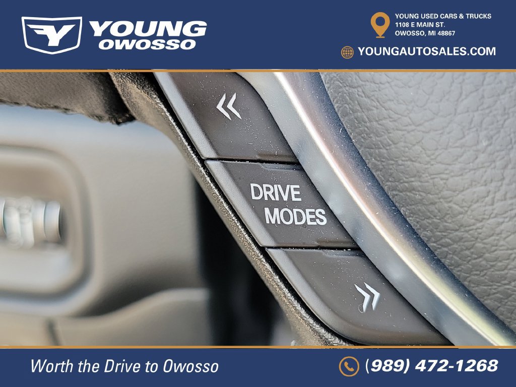 Used 2025 RAM 1500 Big Horn AWD/4WD image 13