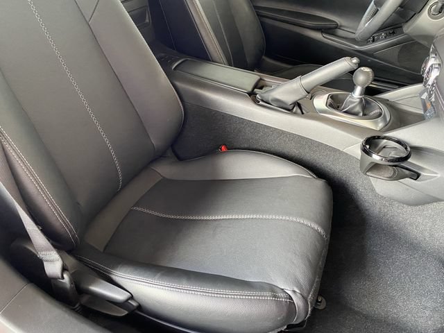 Used 2021 MAZDA MX-5 Miata Grand Touring RWD image 9