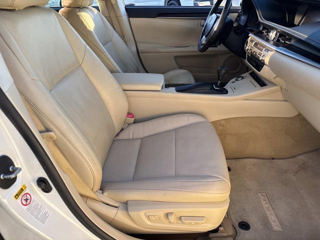 Used 2013 Lexus ES 350 w/ Luxury Pkg image 10