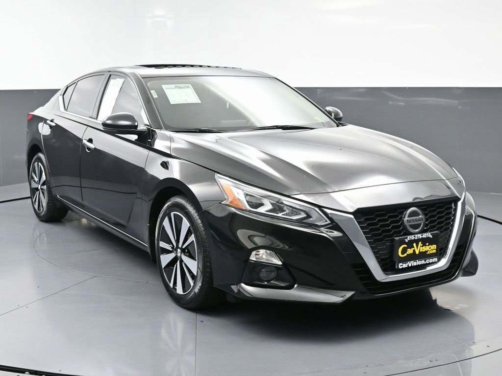 Used 2019 Nissan Altima 2.5 SV image 3