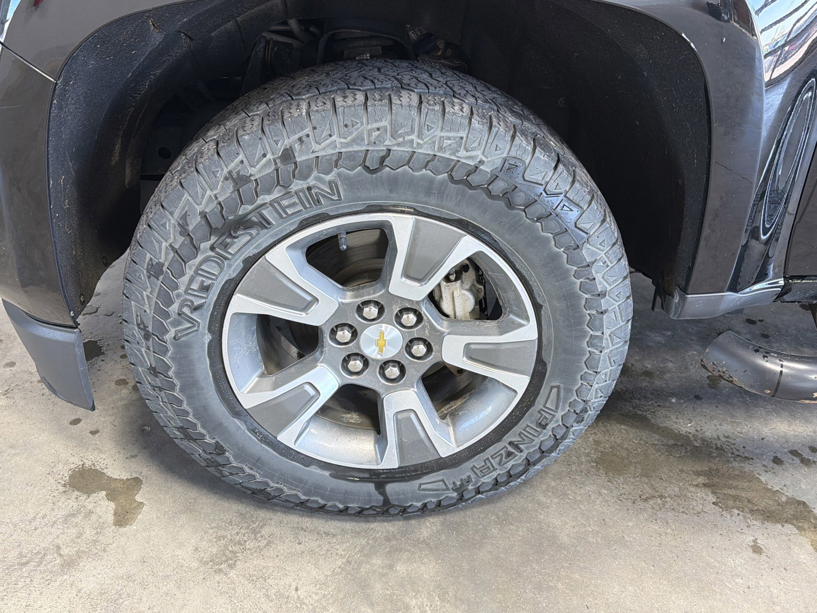 Used 2020 Chevrolet Colorado Z71 AWD/4WD image 9