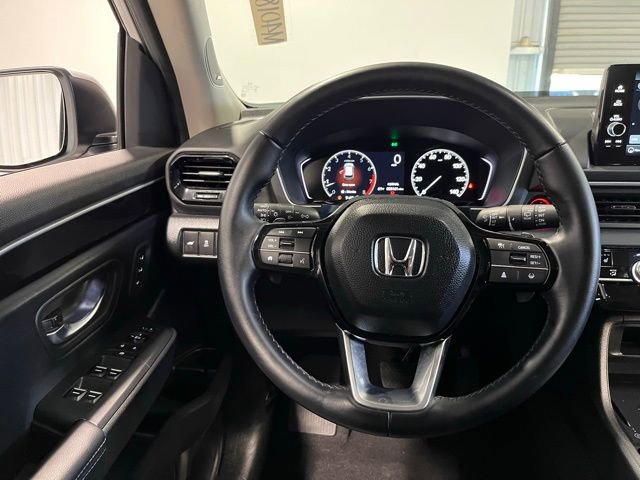Used 2025 Honda Pilot Touring image 21