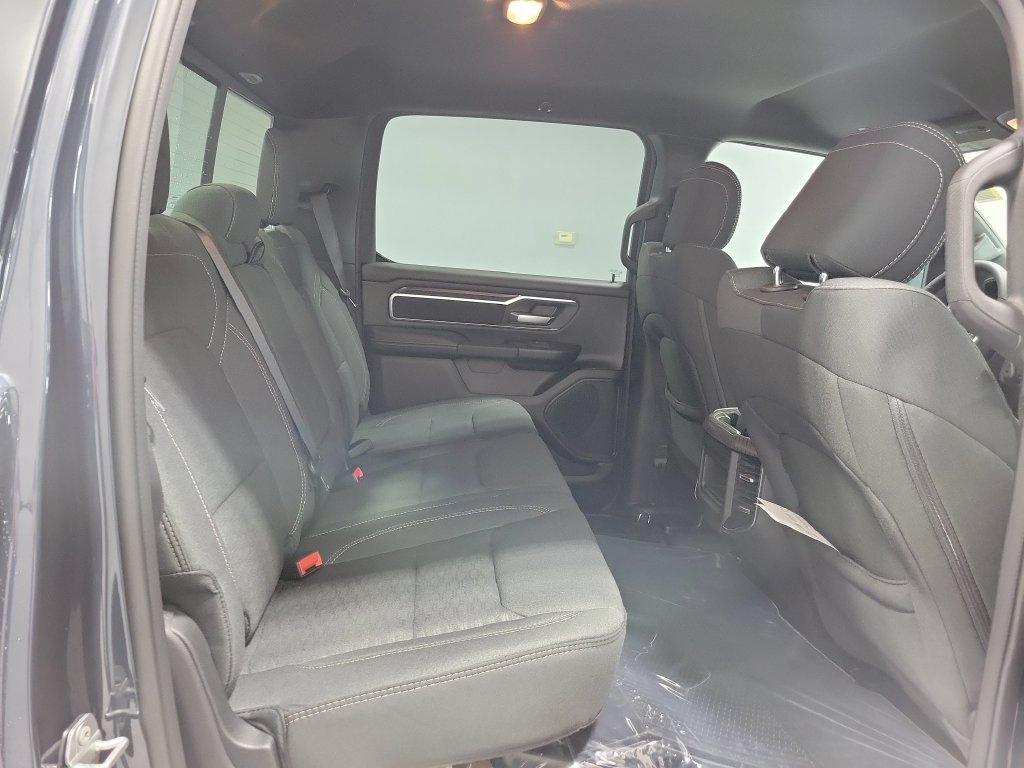 New 2026 RAM 1500 Big Horn AWD/4WD image 12