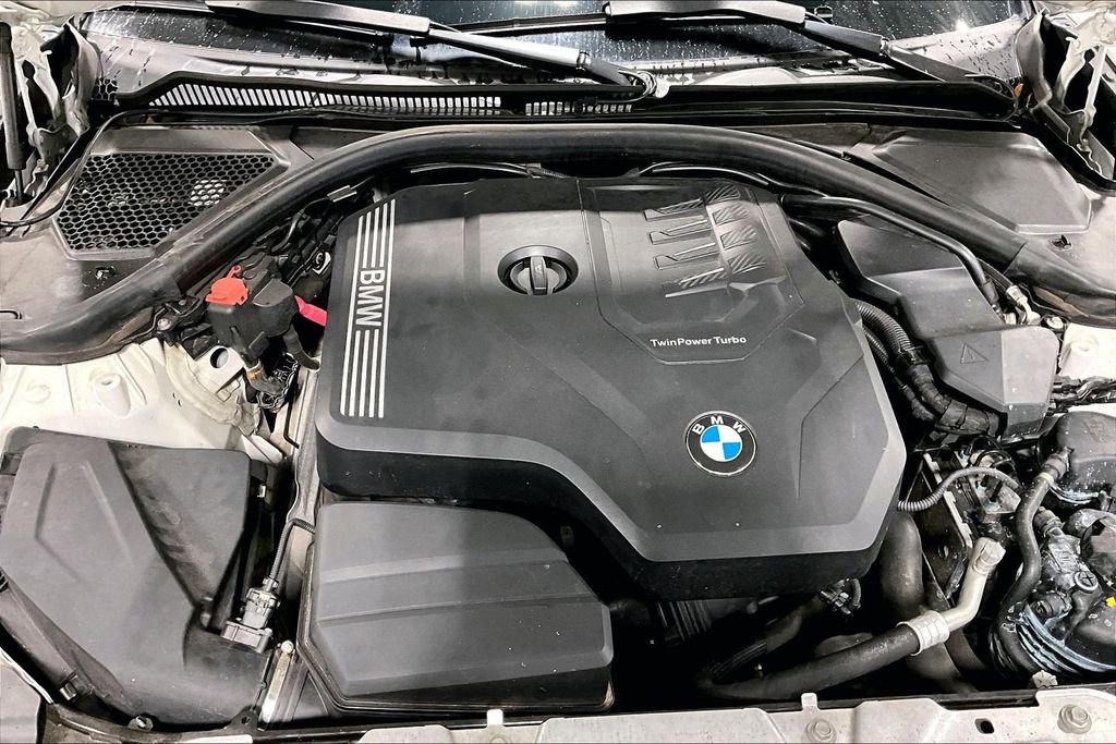 Used 2020 BMW 330i xDrive Sedan AWD/4WD image 40