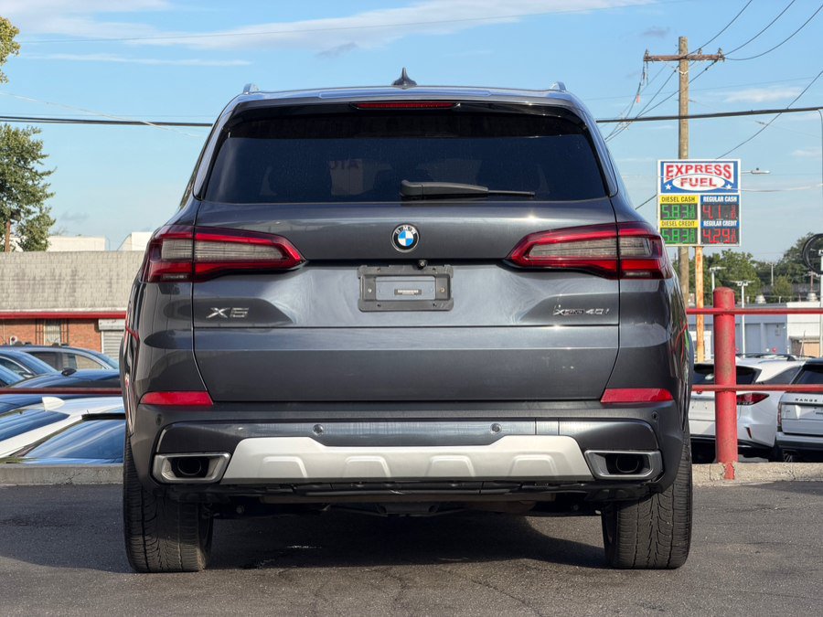 Used 2019 BMW X5 xDrive40i w/ Premium Package 2 AWD/4WD image 6