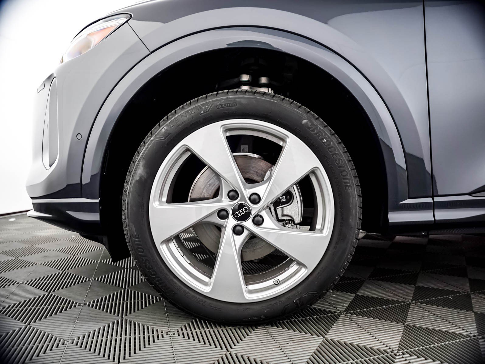 Certified 2025 Audi Q5 Premium w/ Premium Plus AWD/4WD image 6