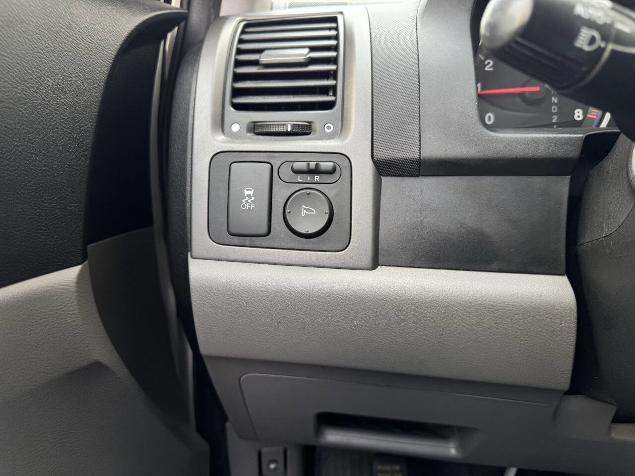 Used 2011 Honda CR-V EX-L image 35