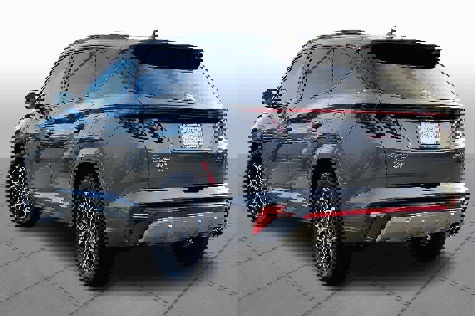 Used 2024 Hyundai Tucson N Line image 12