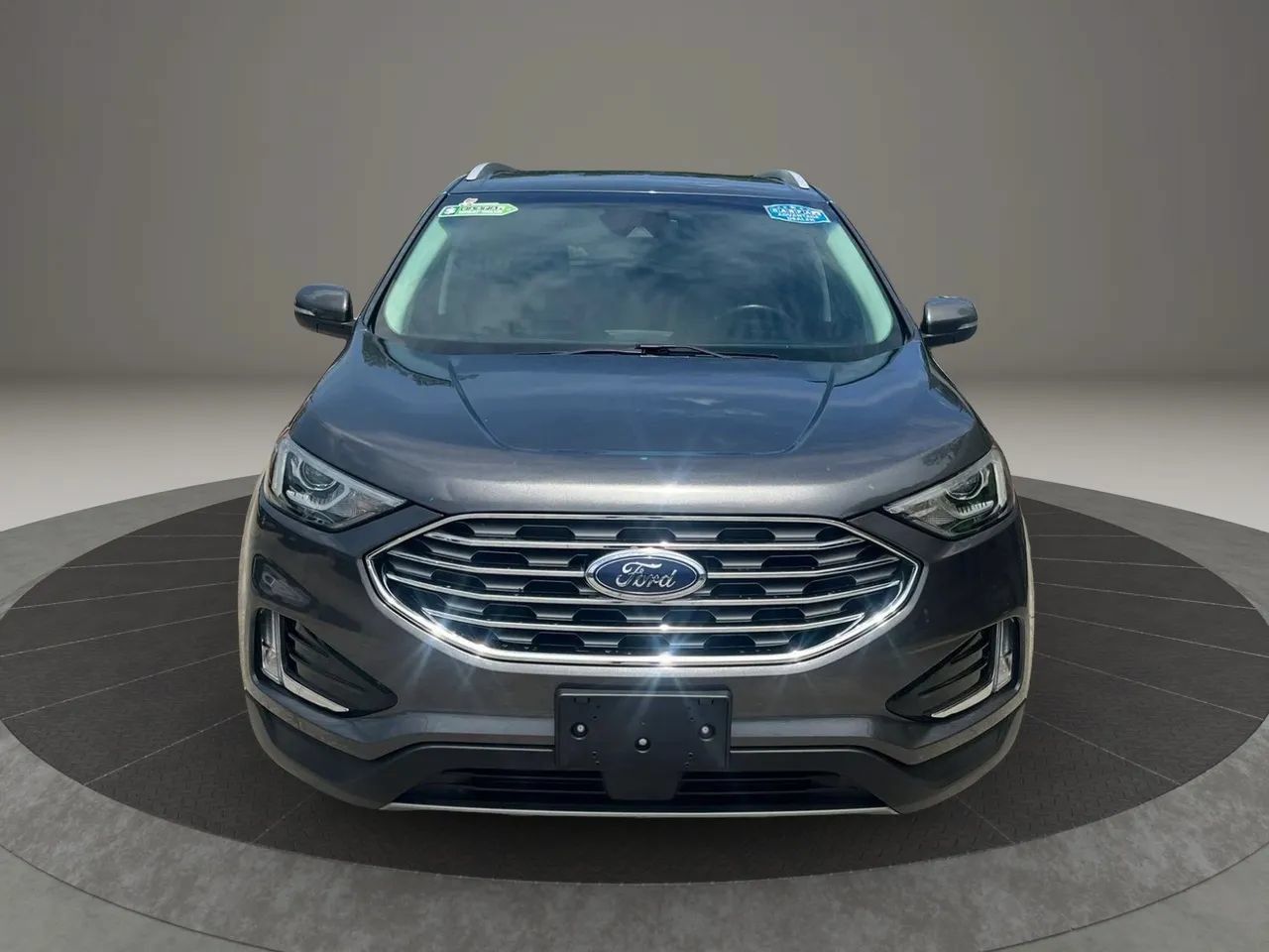 Used 2020 Ford Edge SEL w/ Convenience Package FWD image 2