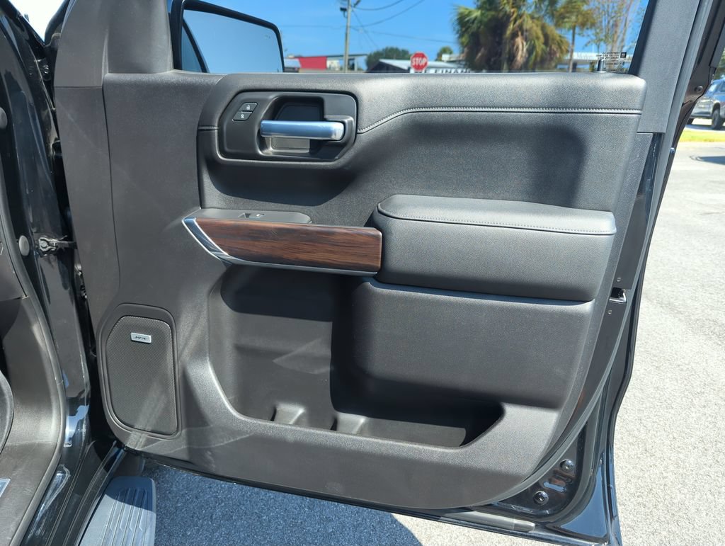 Used 2021 GMC Sierra 1500 SLT w/ SLT Premium Plus Package AWD/4WD image 33