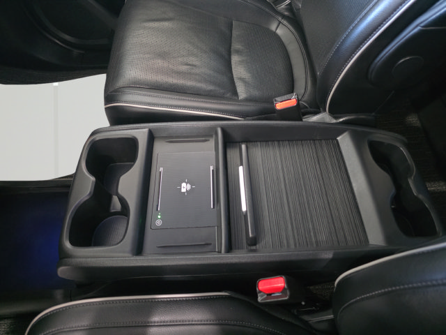 Used 2025 Honda Odyssey Elite image 21