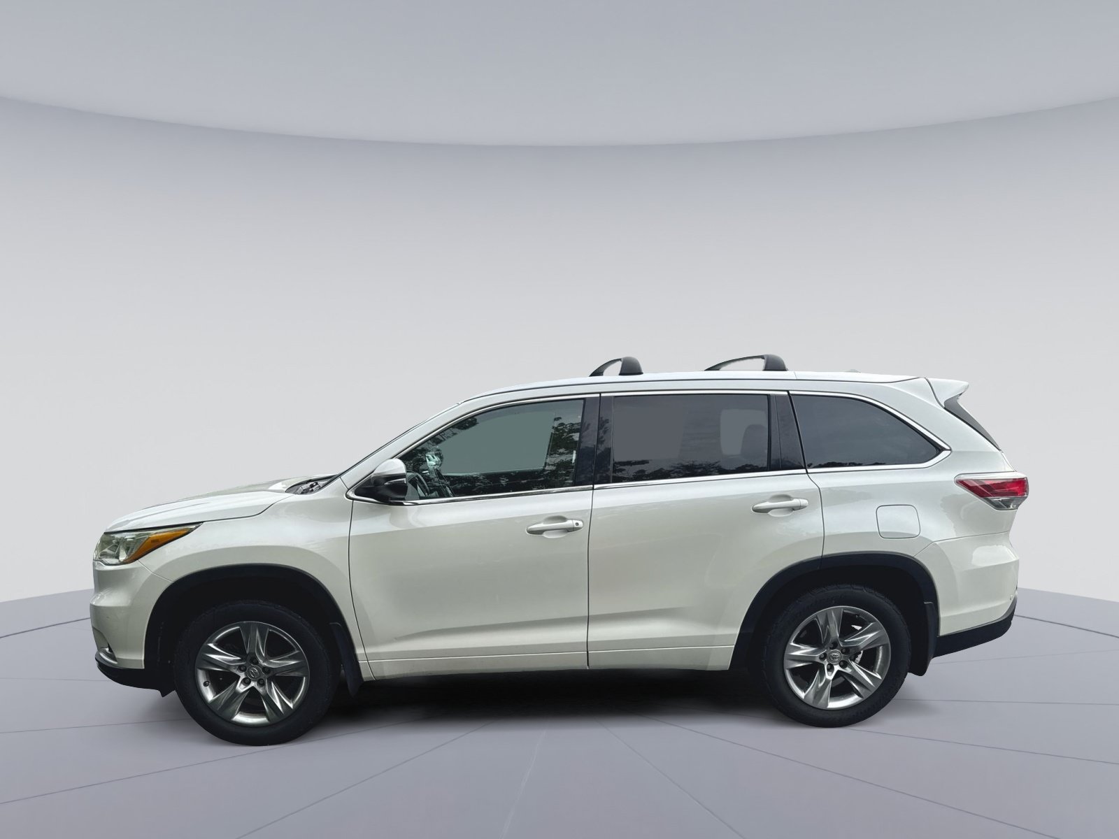 Used 2015 Toyota Highlander Limited AWD/4WD image 13