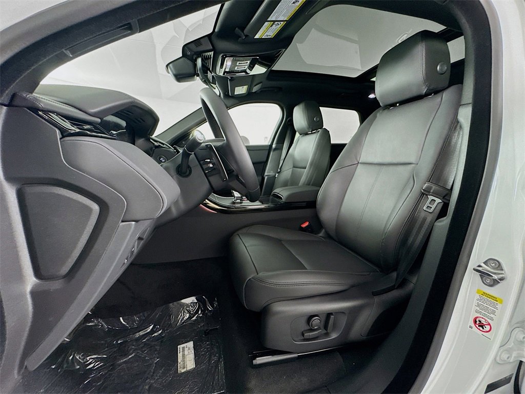 New 2026 Land Rover Range Rover Velar Dynamic SE image 20