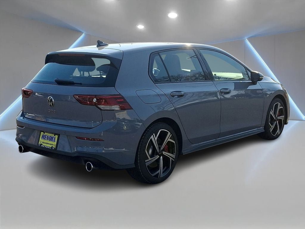 New 2026 Volkswagen GTI SE FWD image 3