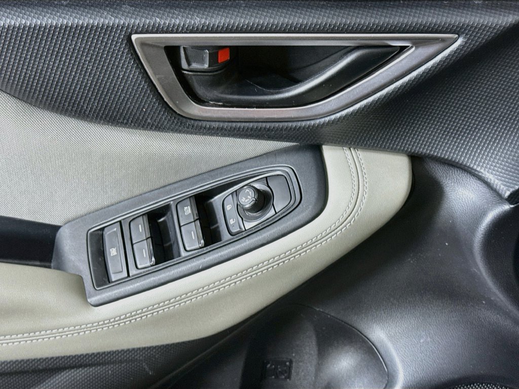 Used 2023 Subaru Forester AWD/4WD image 22