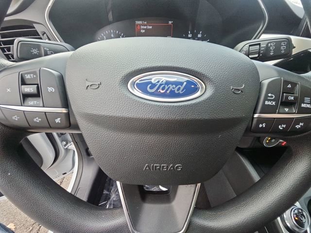 Used 2020 Ford Escape SE image 12