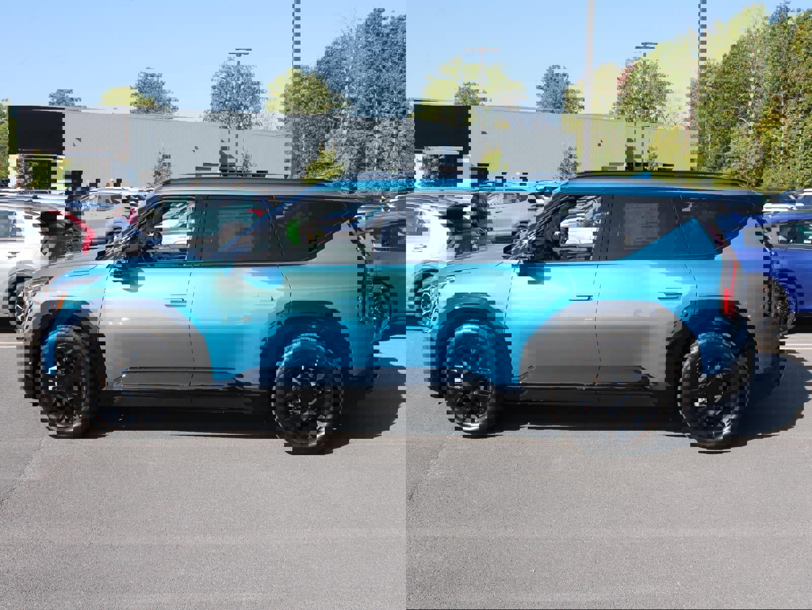 New 2026 Kia EV9 Land w/ Nightfall Edition Package image 6