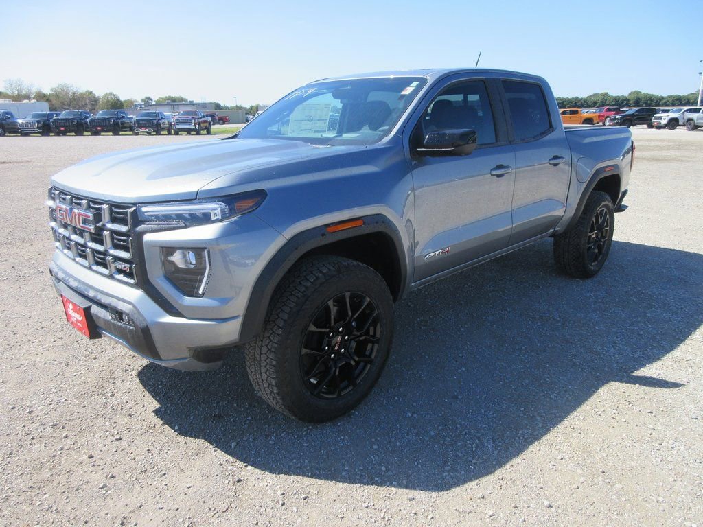 New 2026 GMC Canyon AT4 w/ Technology Plus Package image 9