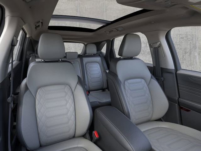 New 2024 Ford Escape SE w/ PHEV Premium Package image 10