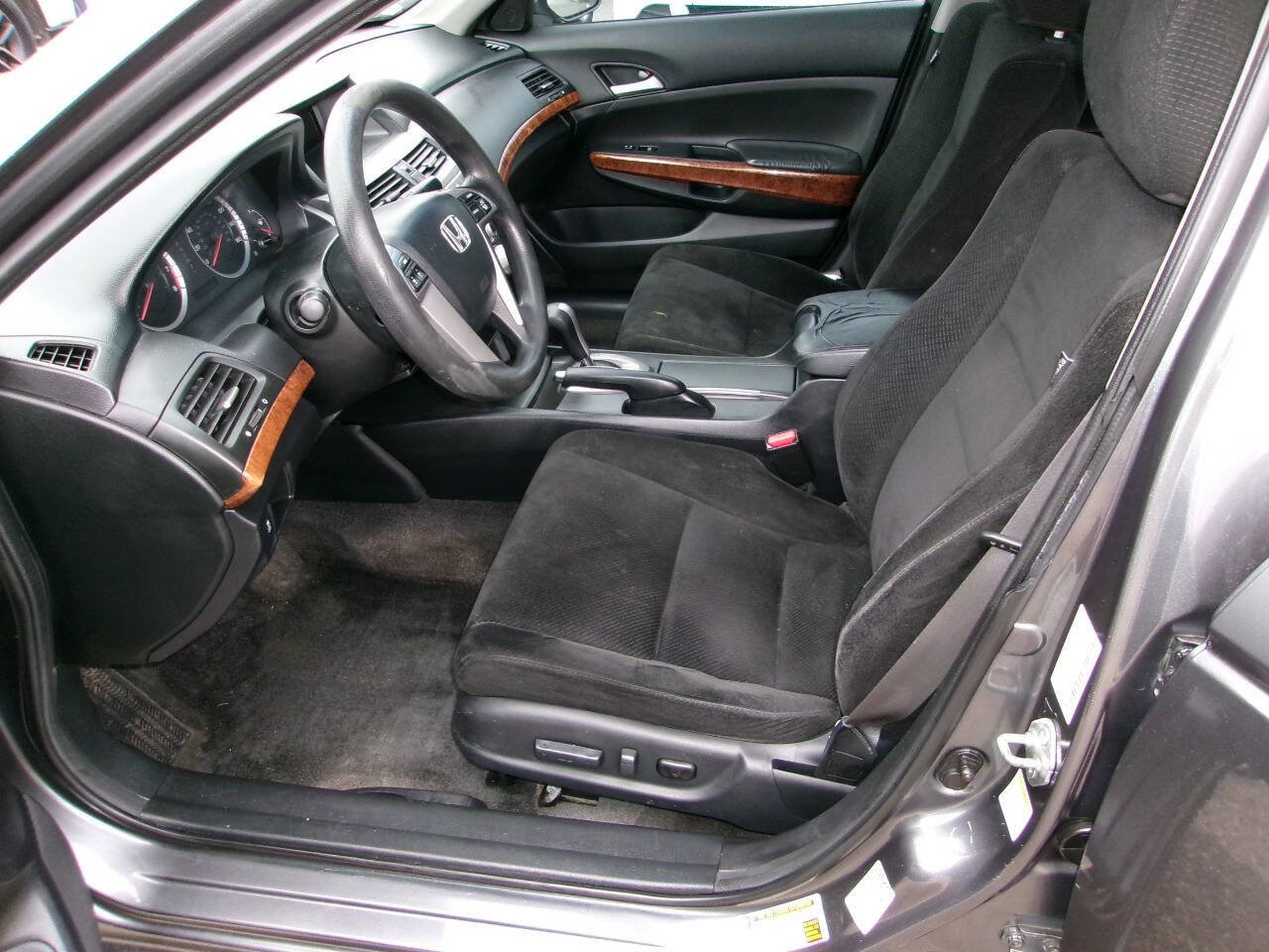 Used 2012 Honda Accord EX image 7