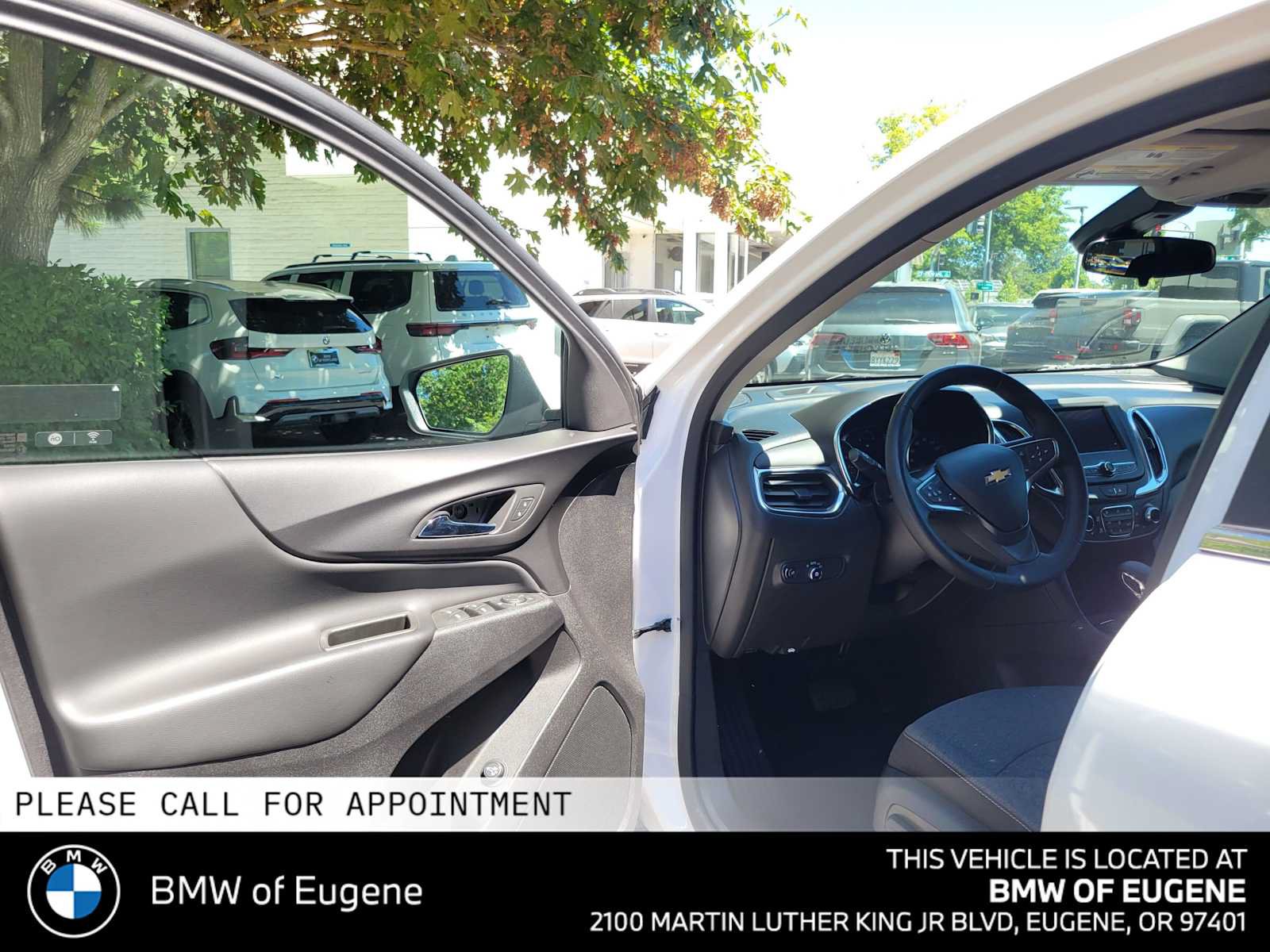 Used 2024 Chevrolet Equinox LT AWD/4WD image 23