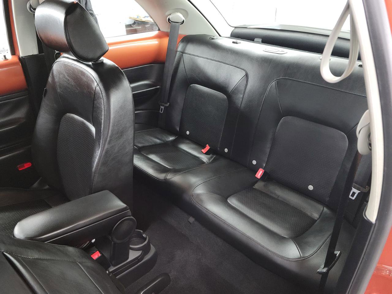 Used 2010 Volkswagen Beetle Red Rock FWD image 8