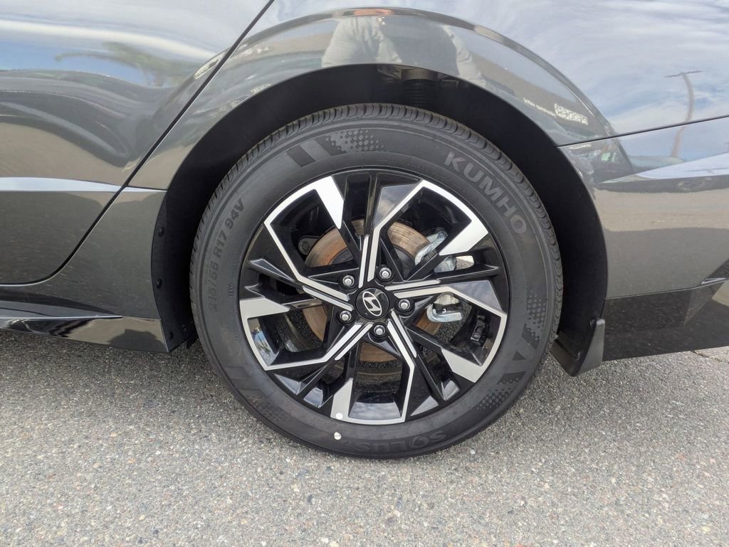New 2025 Hyundai Sonata SEL image 11