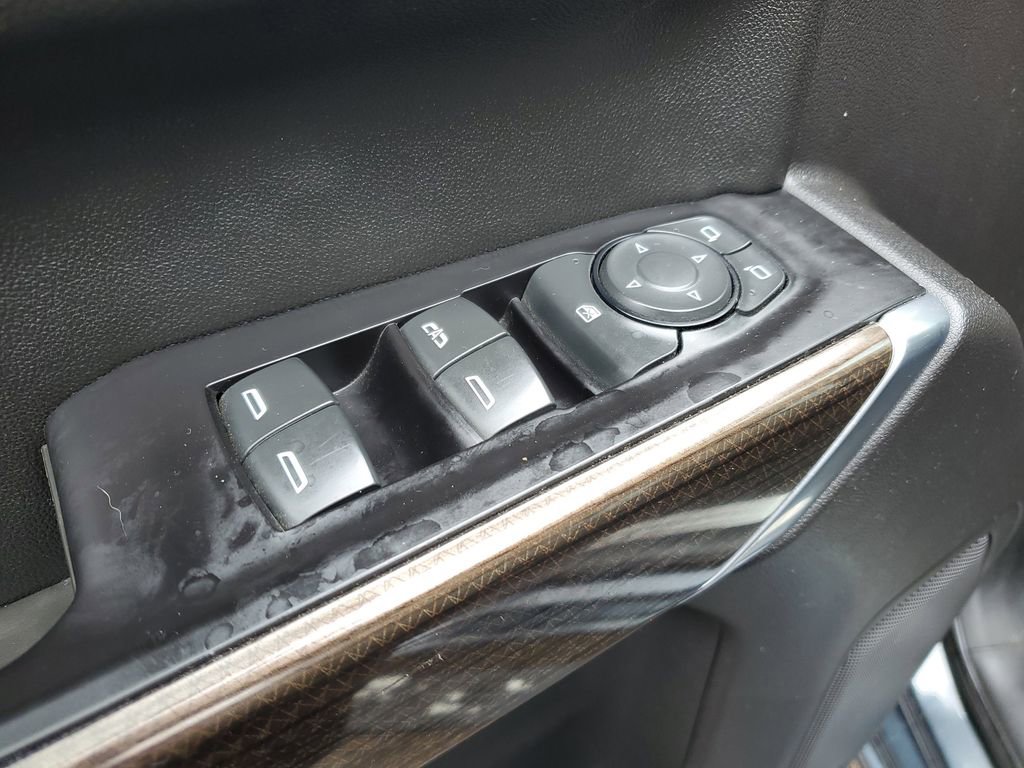 Used 2020 Chevrolet Silverado 1500 LT w/ All-Star Edition image 23