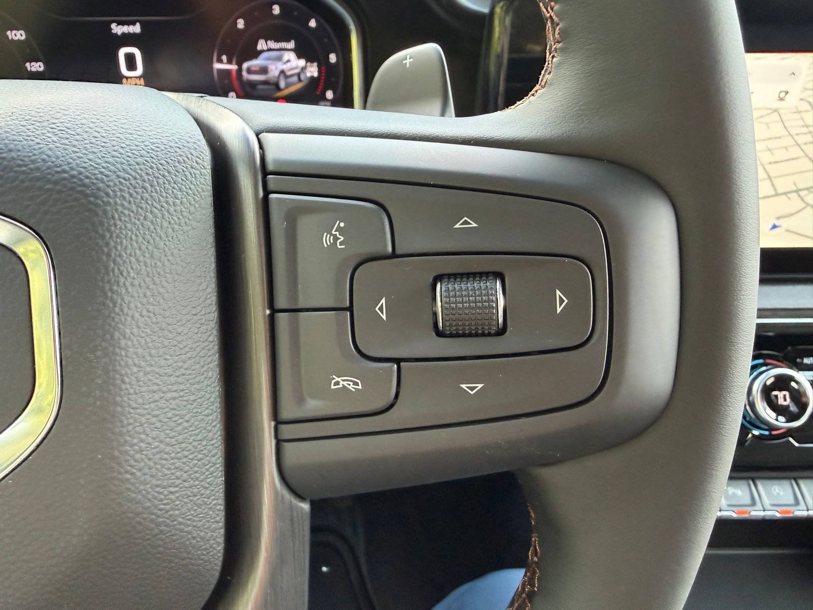 New 2026 GMC Sierra 1500 AT4 w/ Technology Package AWD/4WD image 15