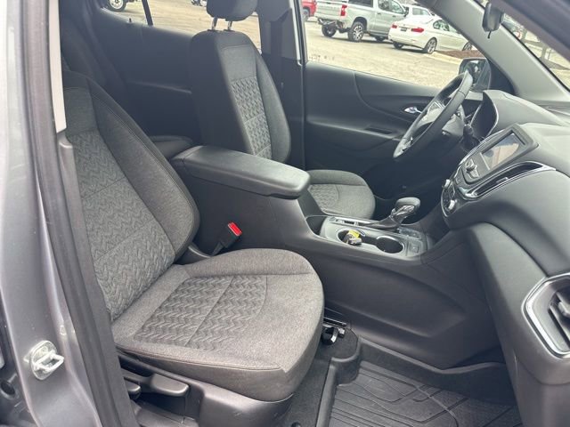 Used 2023 Chevrolet Equinox LT AWD/4WD image 30