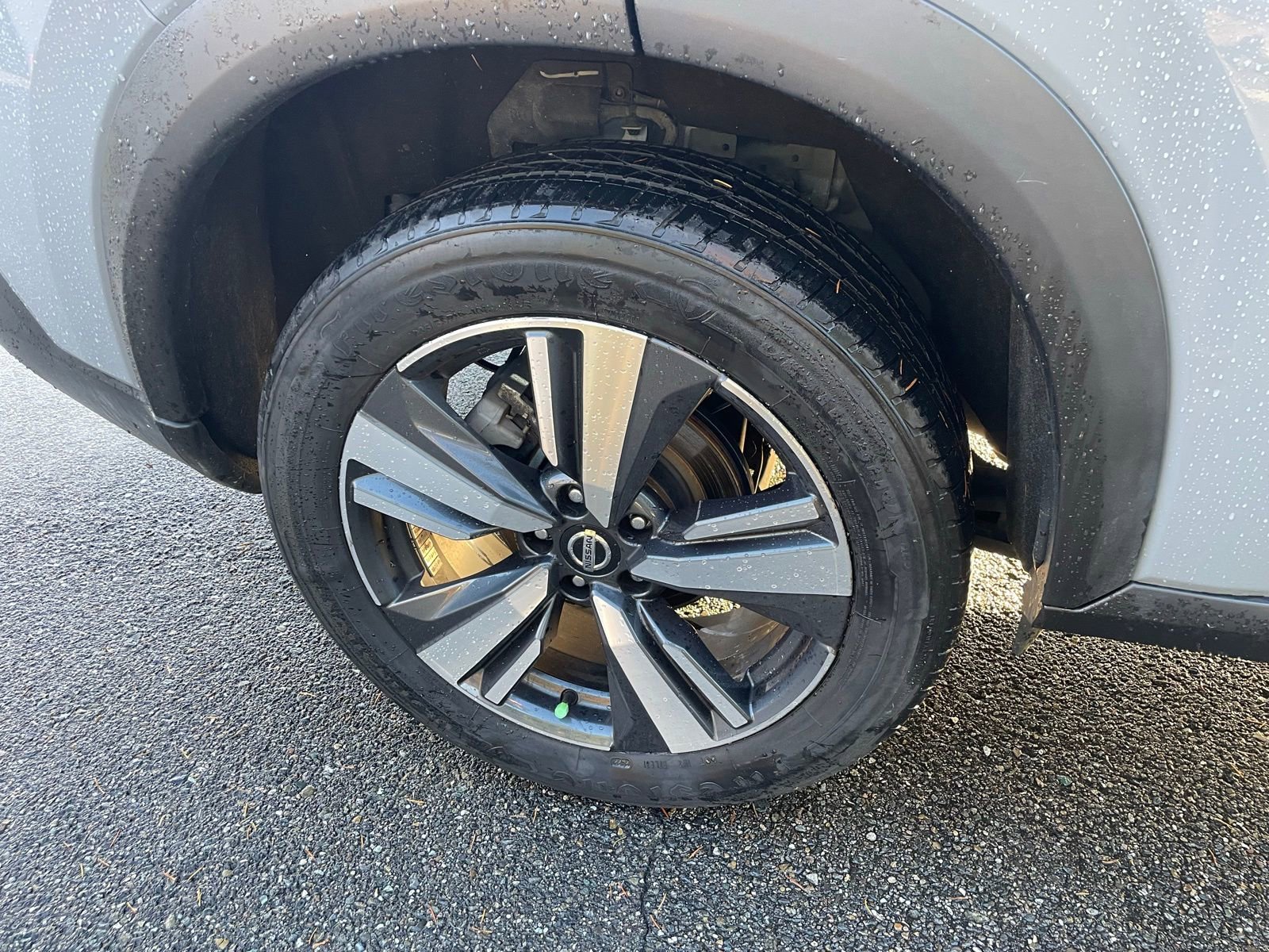 Used 2021 Nissan Rogue SL image 41