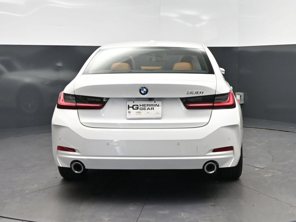 Certified 2026 BMW 330i Sedan RWD image 6