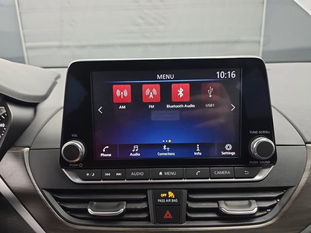 Used 2024 Nissan Altima 2.5 SV image 32