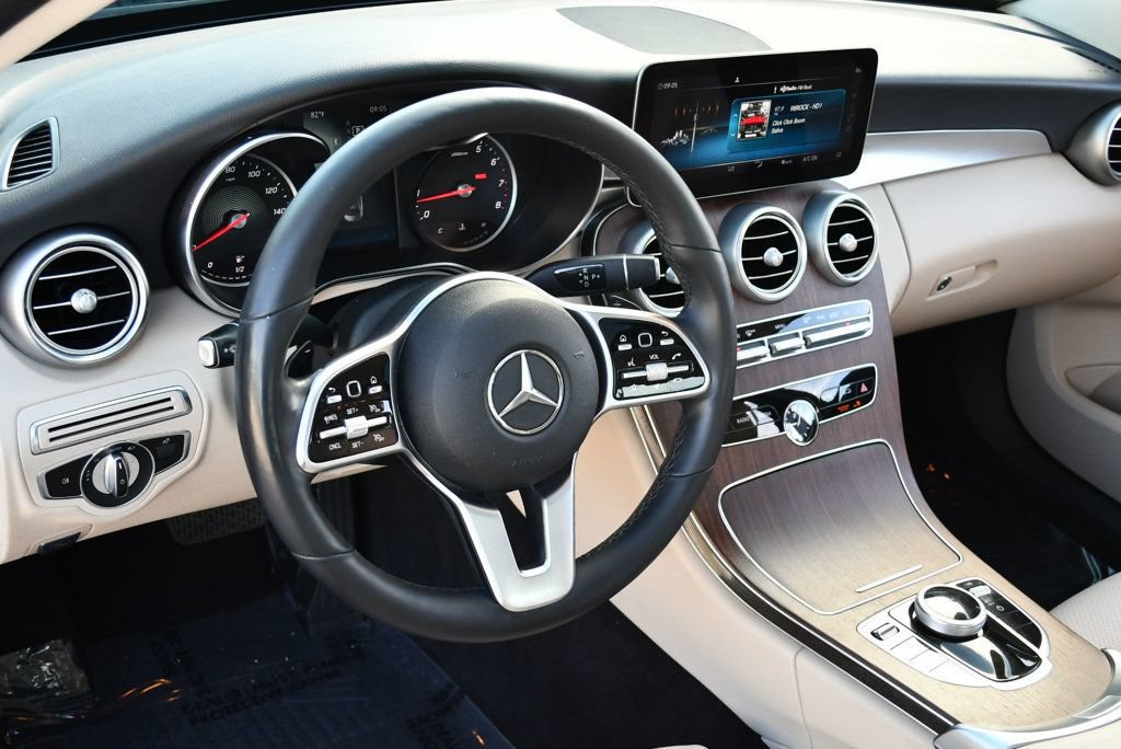 Used 2019 Mercedes-Benz C 300 4MATIC Sedan image 42