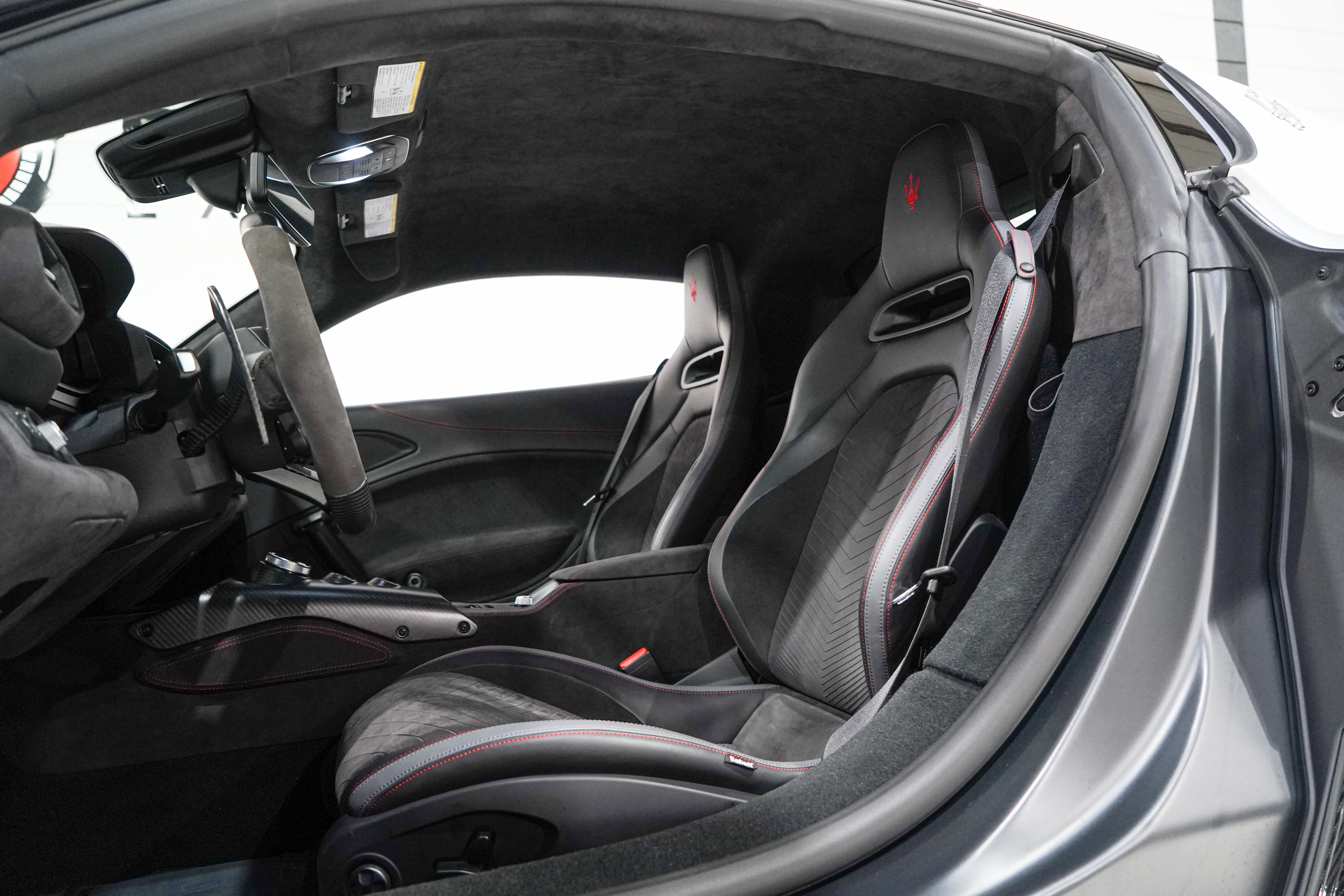Used 2023 Maserati MC20 Coupe RWD image 10