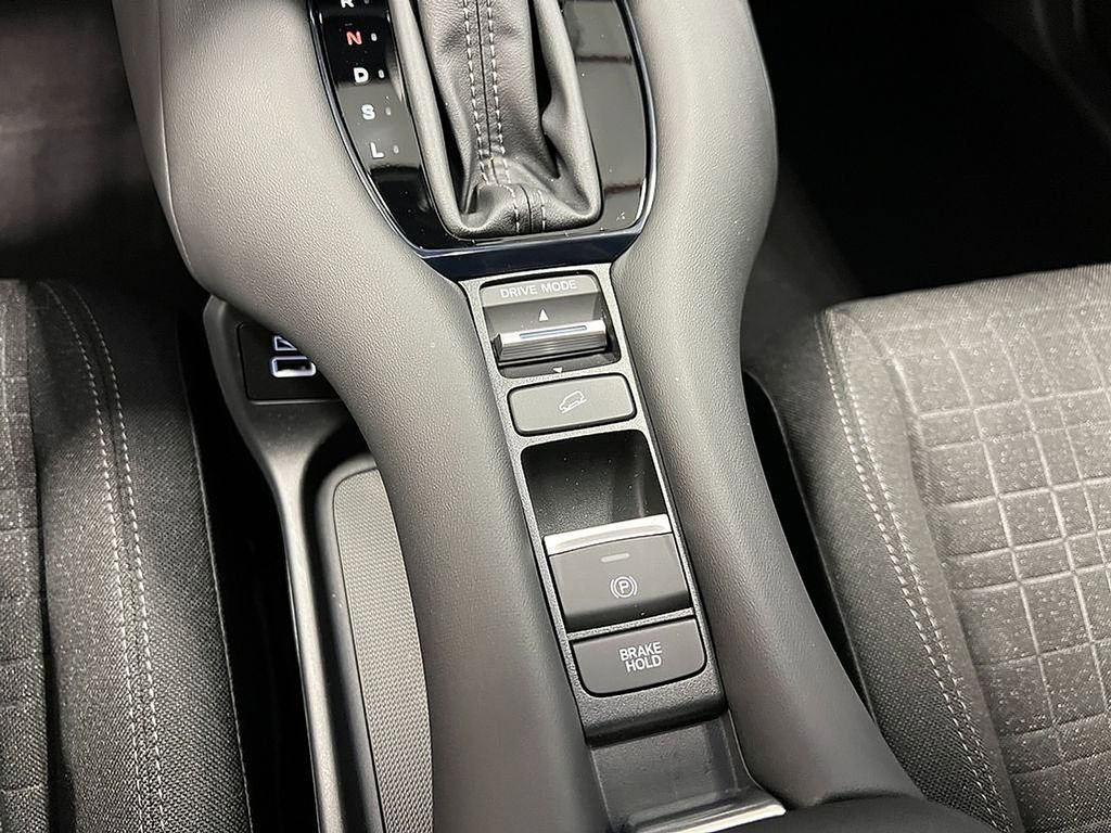 Used 2025 Honda HR-V LX image 20