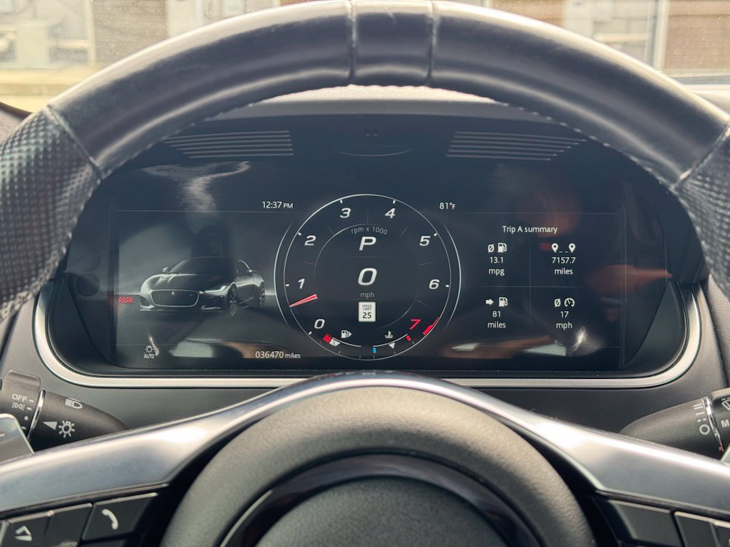Used 2023 Jaguar F-TYPE R AWD/4WD image 12