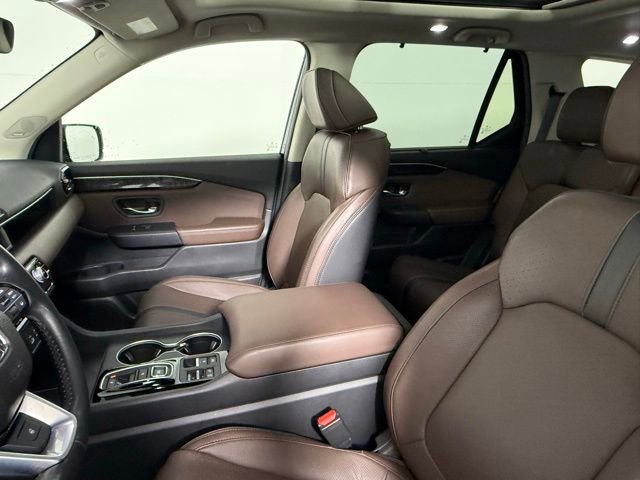 Used 2024 Honda Pilot Elite image 29