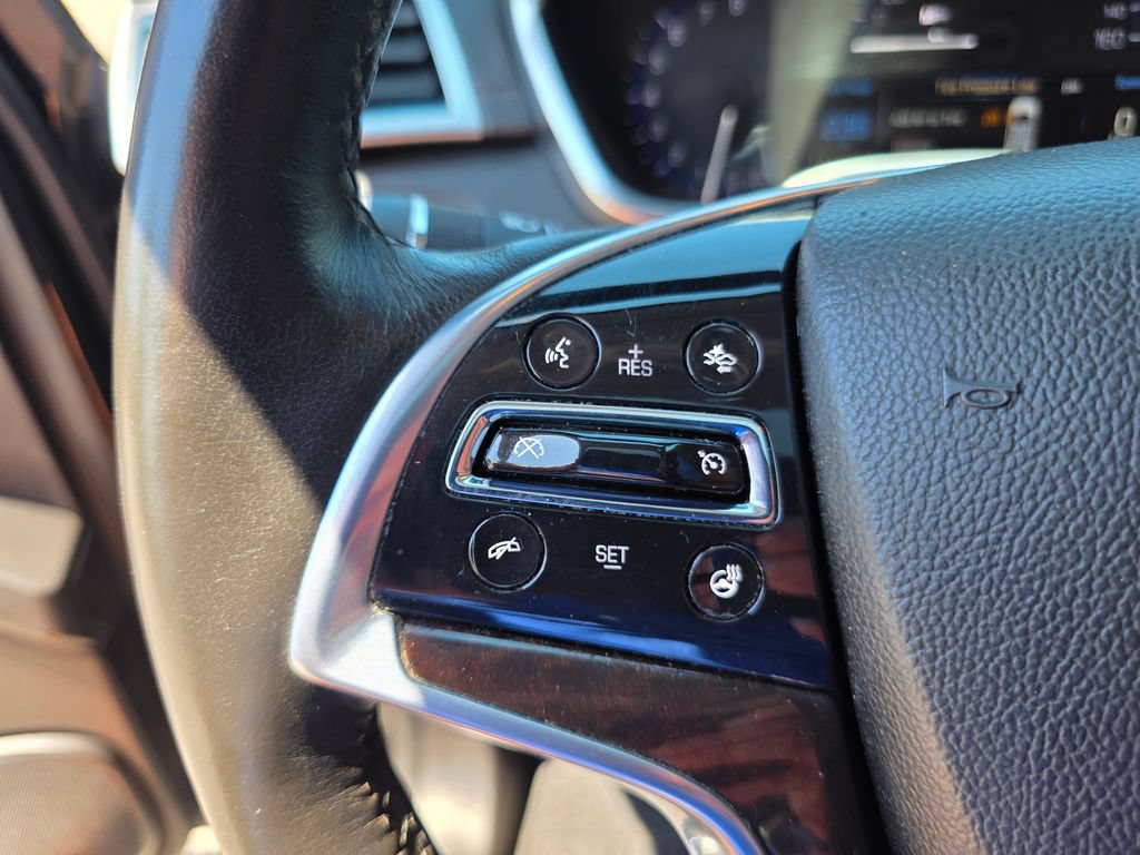 Used 2015 Cadillac SRX Luxury w/ Driver Awareness Package FWD image 22