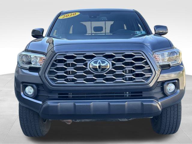 Used 2020 Toyota Tacoma TRD Off-Road w/ Technology Package AWD/4WD image 18