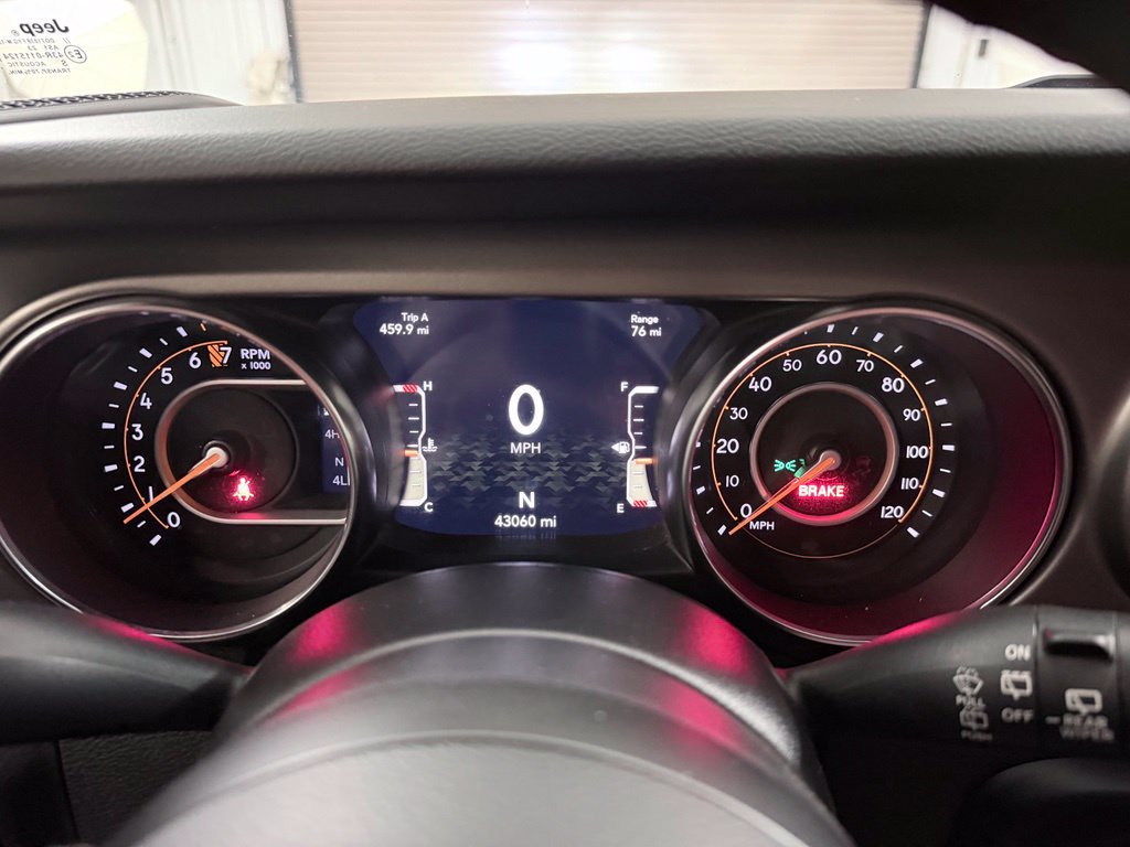 Used 2022 Jeep Wrangler Sport AWD/4WD image 13