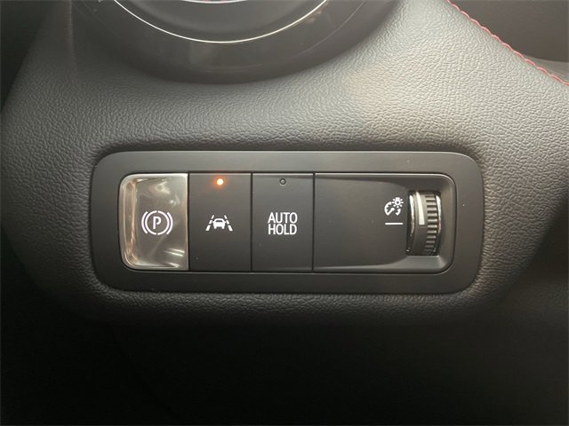 Certified 2025 Chevrolet Blazer EV RS image 32