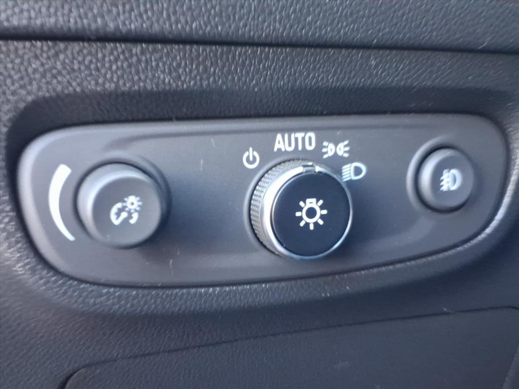 Used 2022 Buick Encore GX Preferred image 18